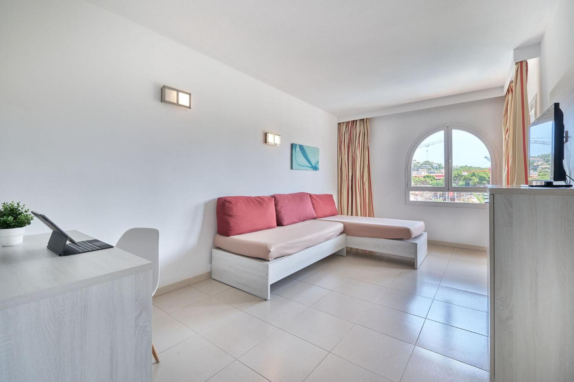 Hotel Illot Suites Cala Ratjada  Eksteriør billede