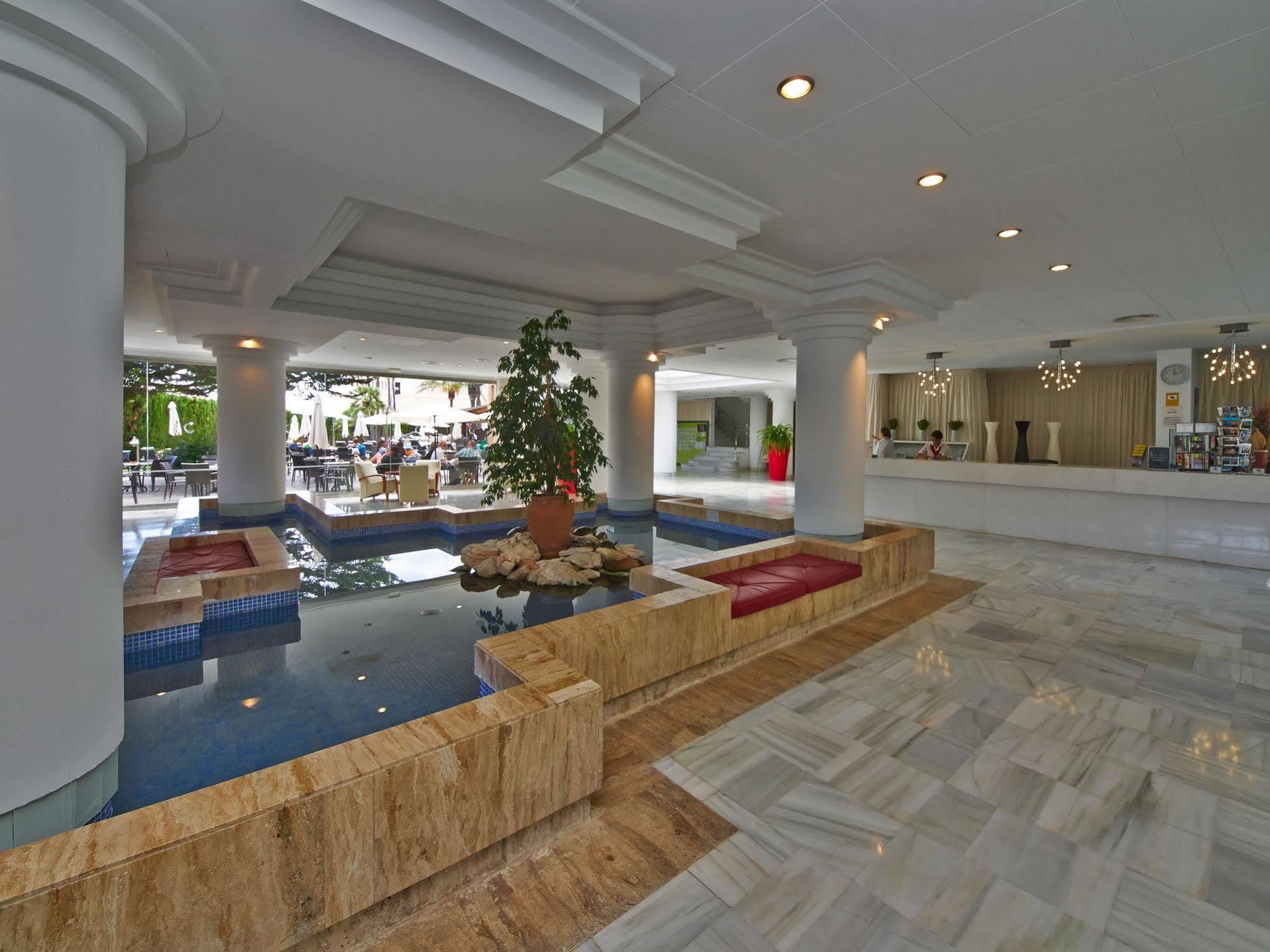 Hotel Illot Suites Cala Ratjada  Eksteriør billede